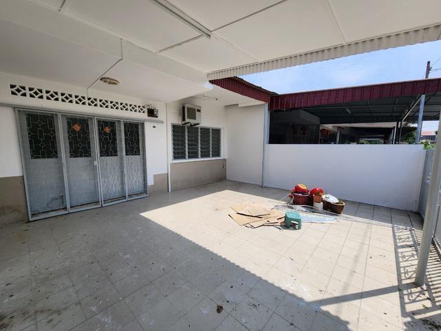 Terraced House for sale in Ujong Pasir, Malaka