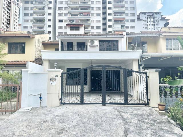 Terraced House for sale in Country Heights Damansara, Kuala Lumpur