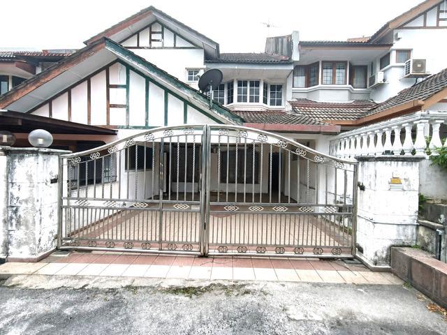 Terraced House for sale in Langat, Selangor