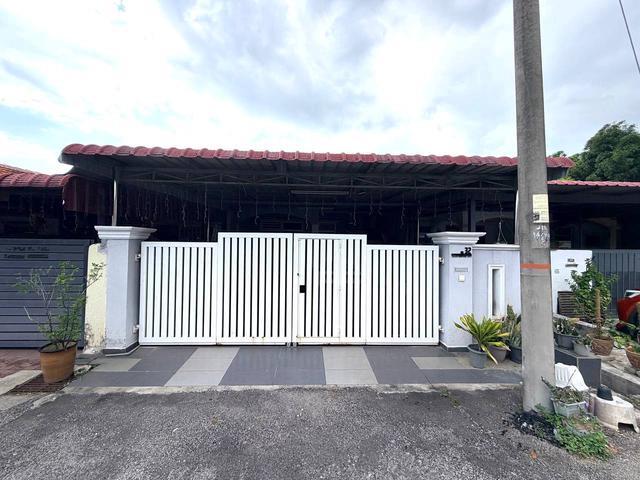 Terraced House for sale in Banting, Kuala Langat
