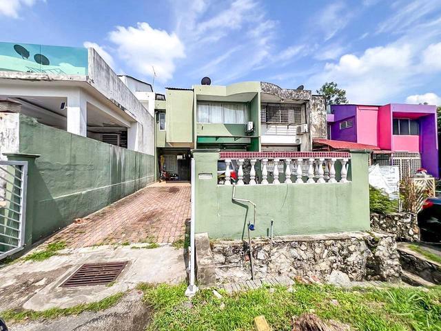 Terraced House for sale in Langat, Selangor