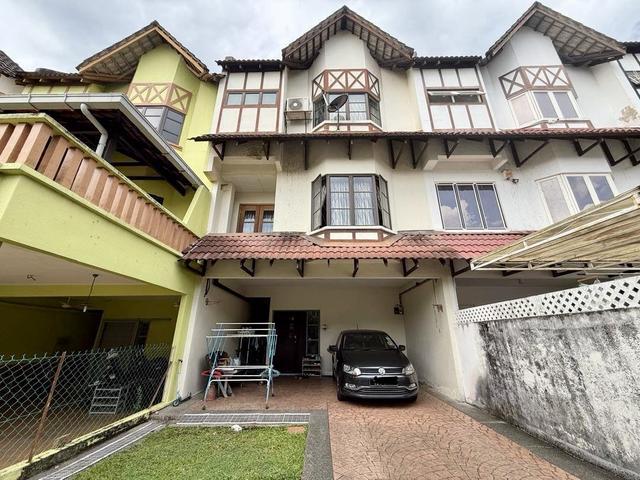 Terraced House for sale in Country Heights Damansara, Kuala Lumpur