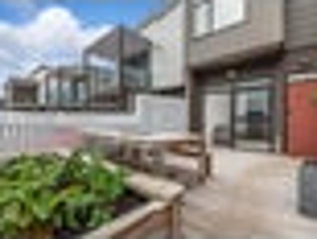 Townhouse for sale in Hobsonville Townhouse for sale in Hobsonville