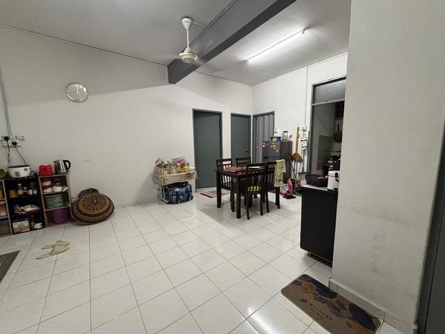 Apartment for sale in Malaka