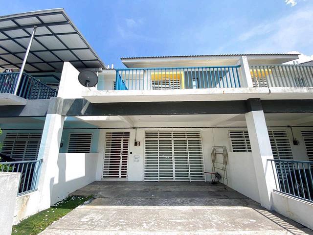 Terraced House for sale in Tanjong Sepat, Selangor