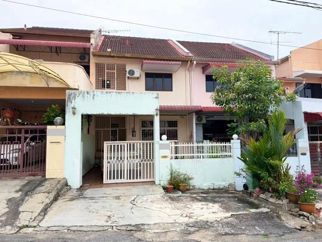 Terraced House for sale in Georgetown, Penang
