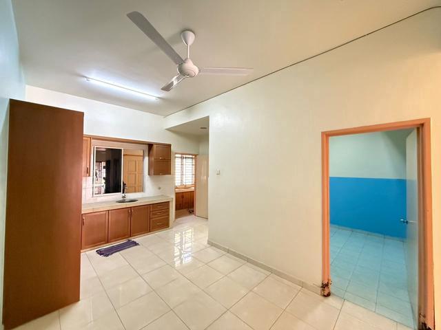 Terraced House for sale in Cheng, Malaka