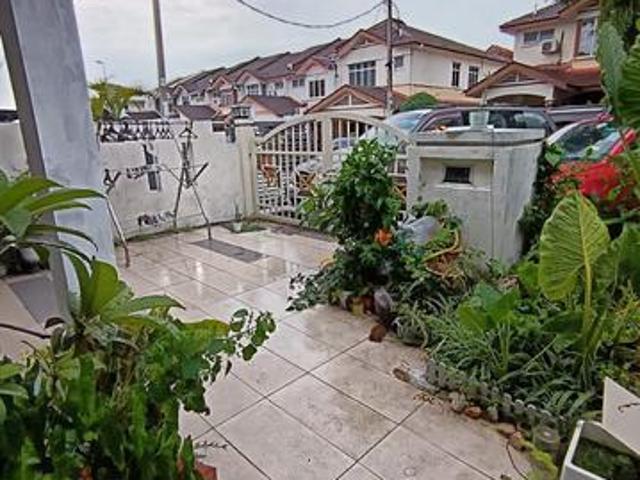 Terraced House for sale in Langat, Selangor