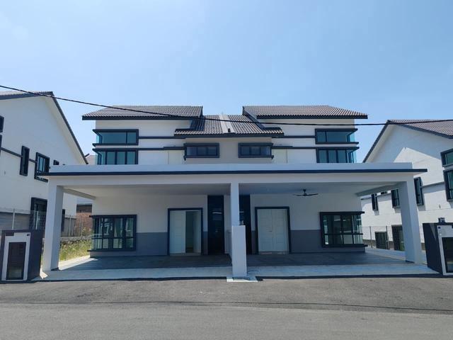 Residential House for sale in Durian Tunggal, Malaka