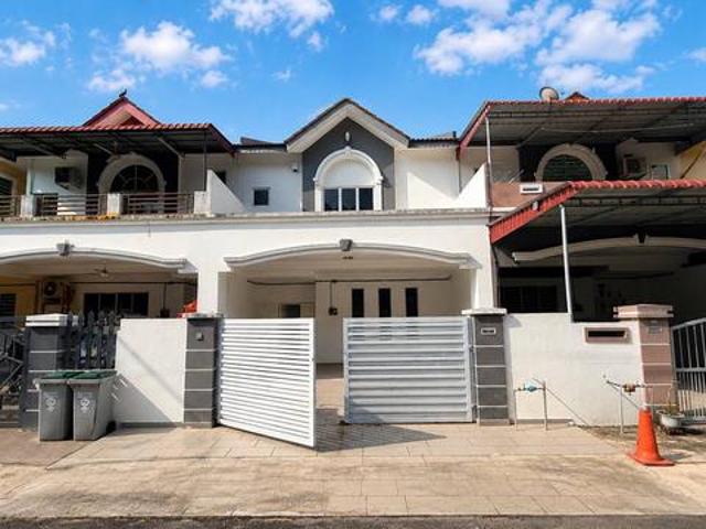 Terraced House for sale in Sendayan Village, Negeri Sembilan