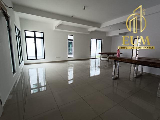 Residential House for sale in Malaka