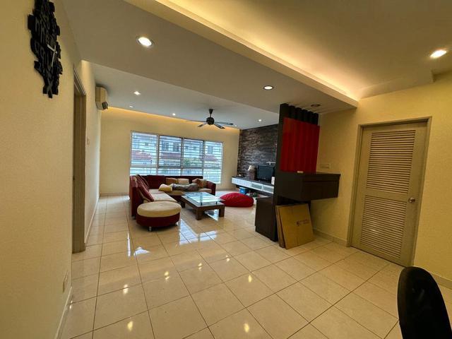 Townhouse for sale in Alam Impian, Selangor
