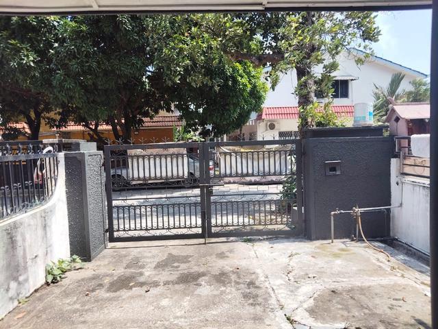 Terraced House for sale in Country Heights Damansara, Kuala Lumpur