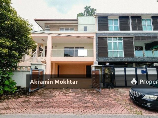 Residential House for sale in Ukay Club Villas, Majlis Perbandaran Ampang Jaya