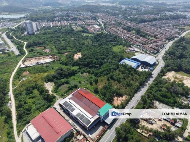 Warehouse for sale in Selayang, Selangor