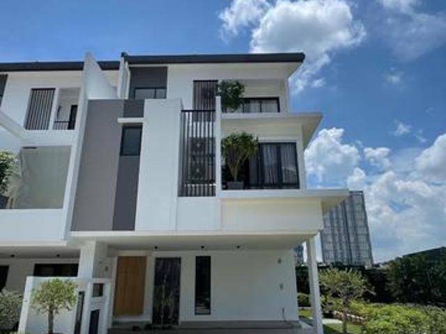 Terraced House for sale in Tanjong Sepat, Selangor