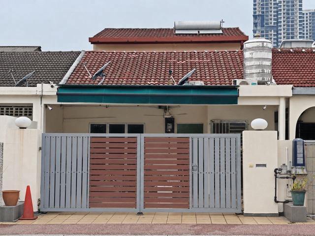 Terraced House for sale in Country Heights Damansara, Kuala Lumpur