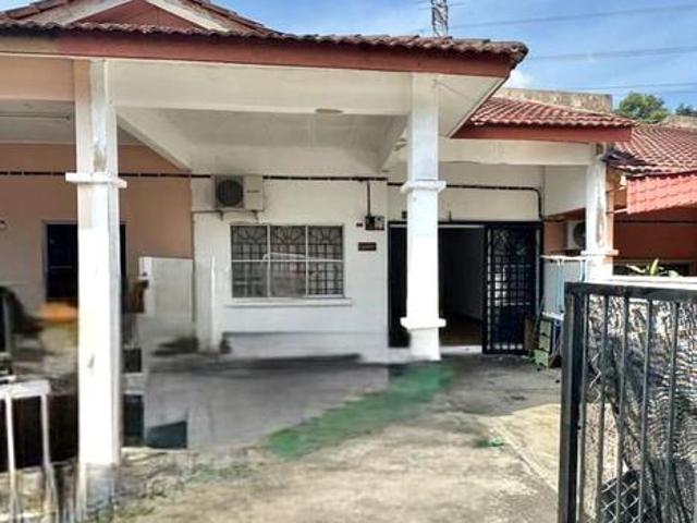 Terraced House for sale in Cheng, Malaka