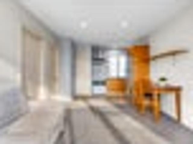 House for sale in Chaslands, Canterbury