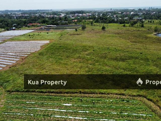 Property for sale in Long Miri