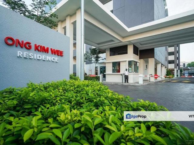 Condominium for rent in Malaka