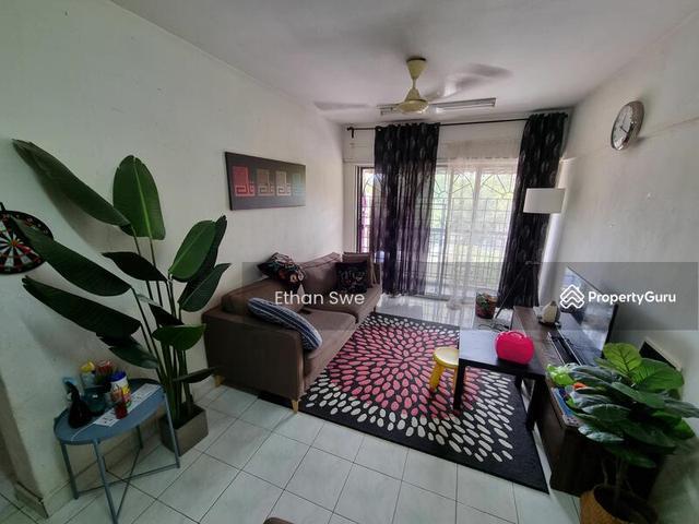 Apartment for sale in Petaling, Damansara Damai