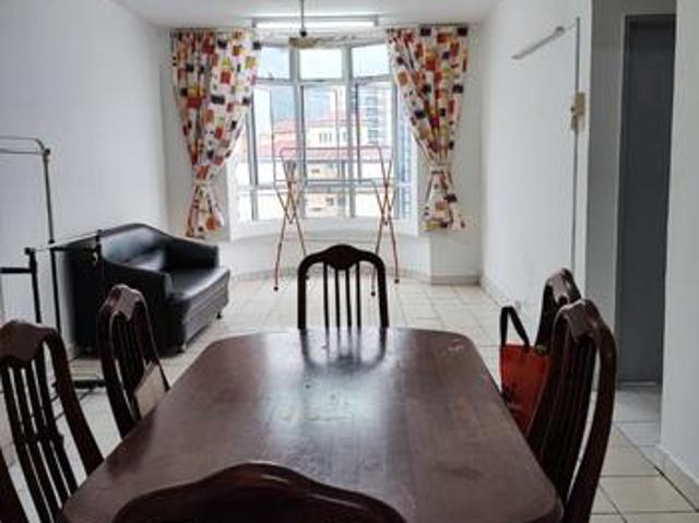 Apartment for sale in Petaling, Damansara Damai