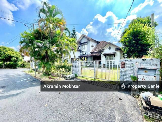 Bungalow for sale in Tanjong Sepat, Selangor