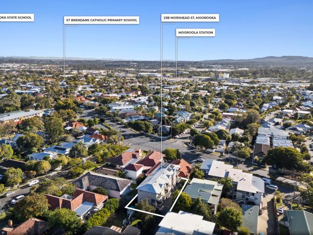 Townhouse for sale in Toombul, Queensland