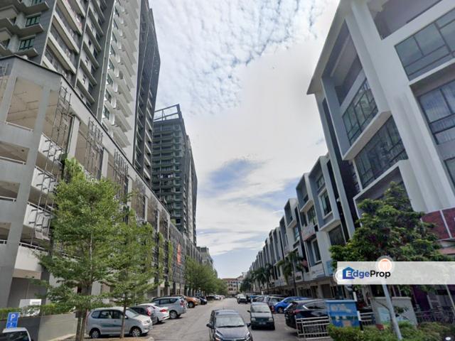 Shop for sale in Petaling, Subang Jaya