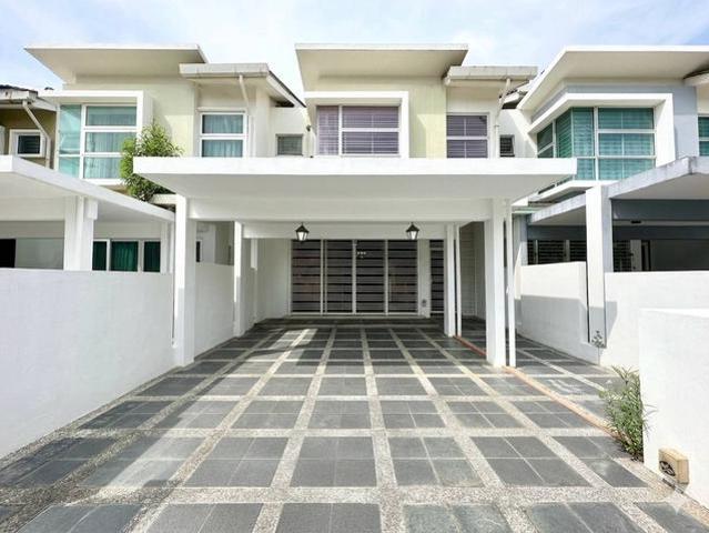 Terraced House for sale in Alam Impian, Selangor