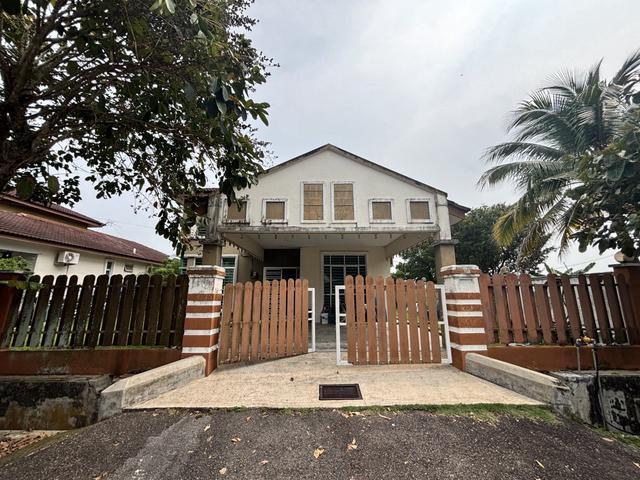 Bungalow for sale in Krubong