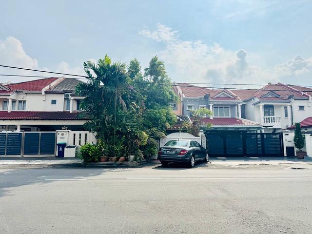 Terraced House for sale in Petaling, Subang Jaya
