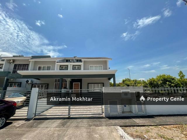 Terraced House for sale in Tanjong Sepat, Selangor