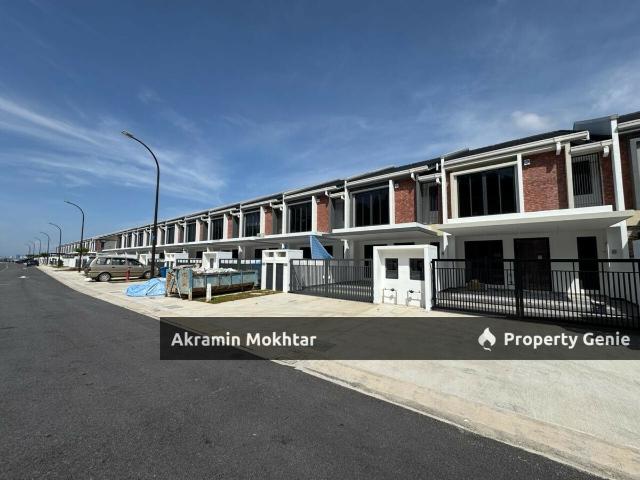Terraced House for sale in Alam Impian, Selangor