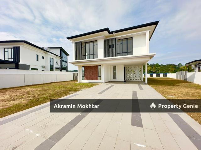 Bungalow for sale in Kajang, Langat