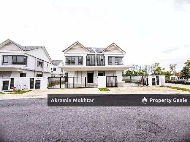 Residential House for sale in Tanjong Sepat, Selangor