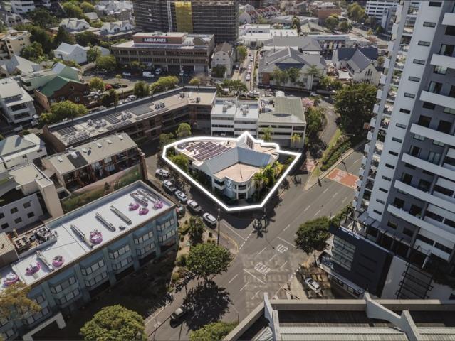Office for sale in Toombul, Queensland