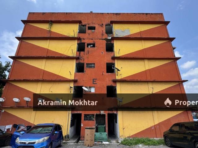 Flat for sale in Kajang, Langat