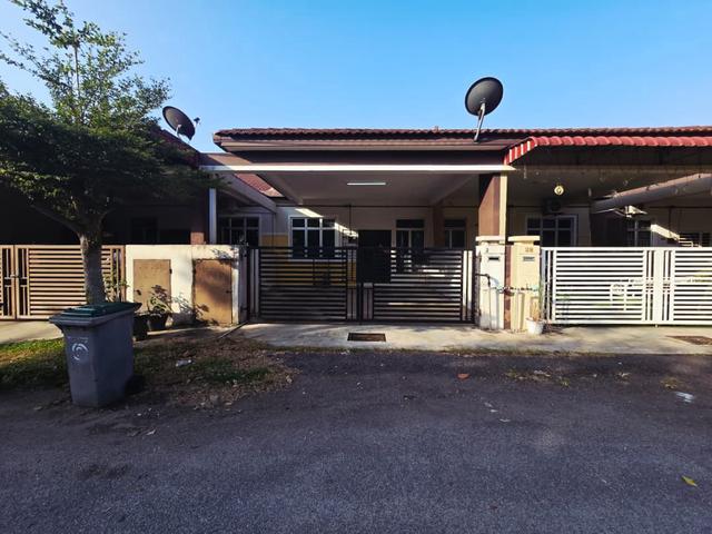 Terraced House for sale in Batu Kikir, Negeri Sembilan