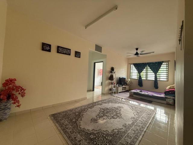 Apartment for sale in Sendayan Village, Negeri Sembilan