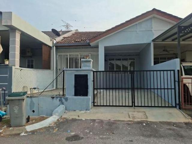 Terraced House for sale in Sendayan Village, Negeri Sembilan