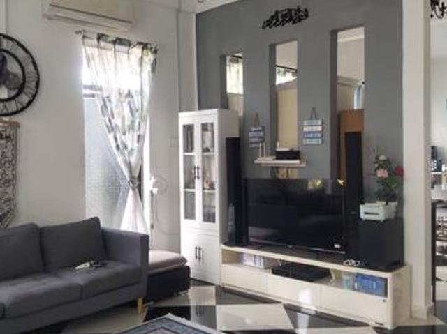 Bungalow for sale in Wellesley, Penang