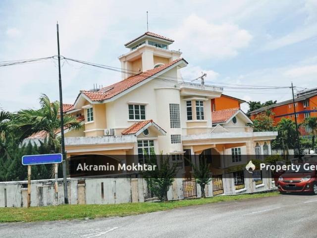 Bungalow for sale in Country Heights Damansara, Kuala Lumpur