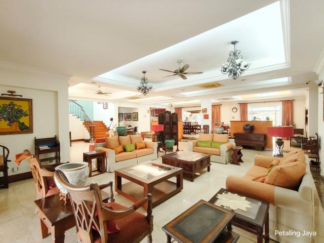 House for sale in Petaling, Damansara Damai