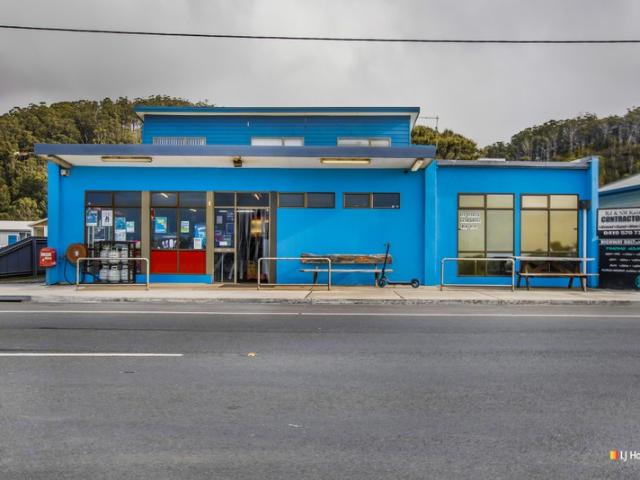 Retail for sale in Sulphur Creek, Tasmania