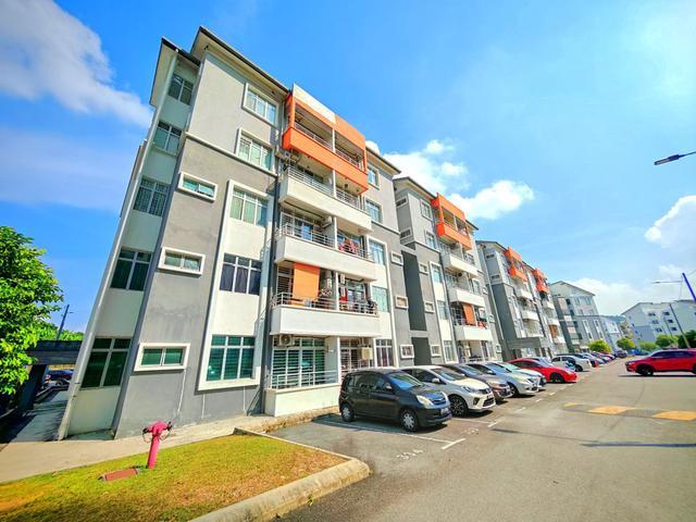 Apartment for sale in Tanjong Sepat, Selangor