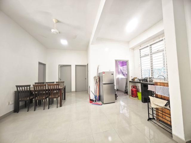 Apartment for sale in Tanjong Sepat, Selangor