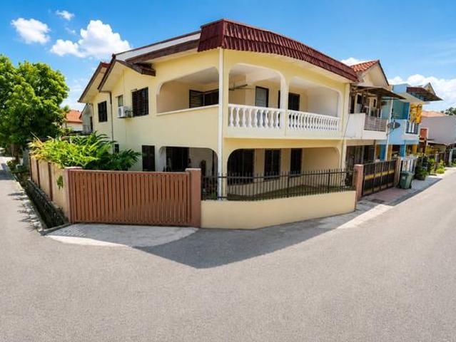 Terraced House for sale in Country Heights Damansara, Kuala Lumpur