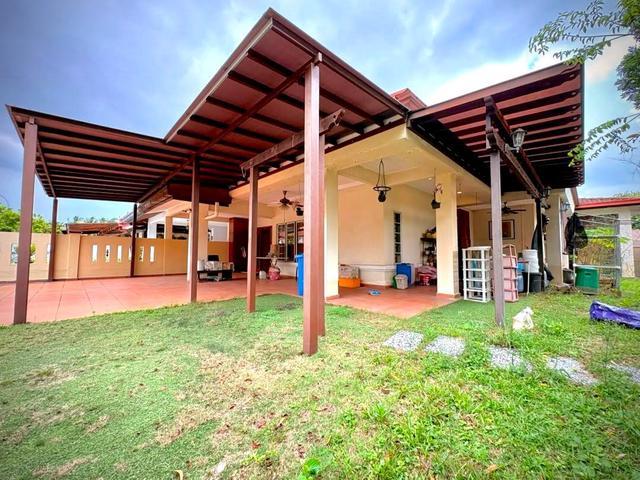Terraced House for sale in Alam Impian, Selangor